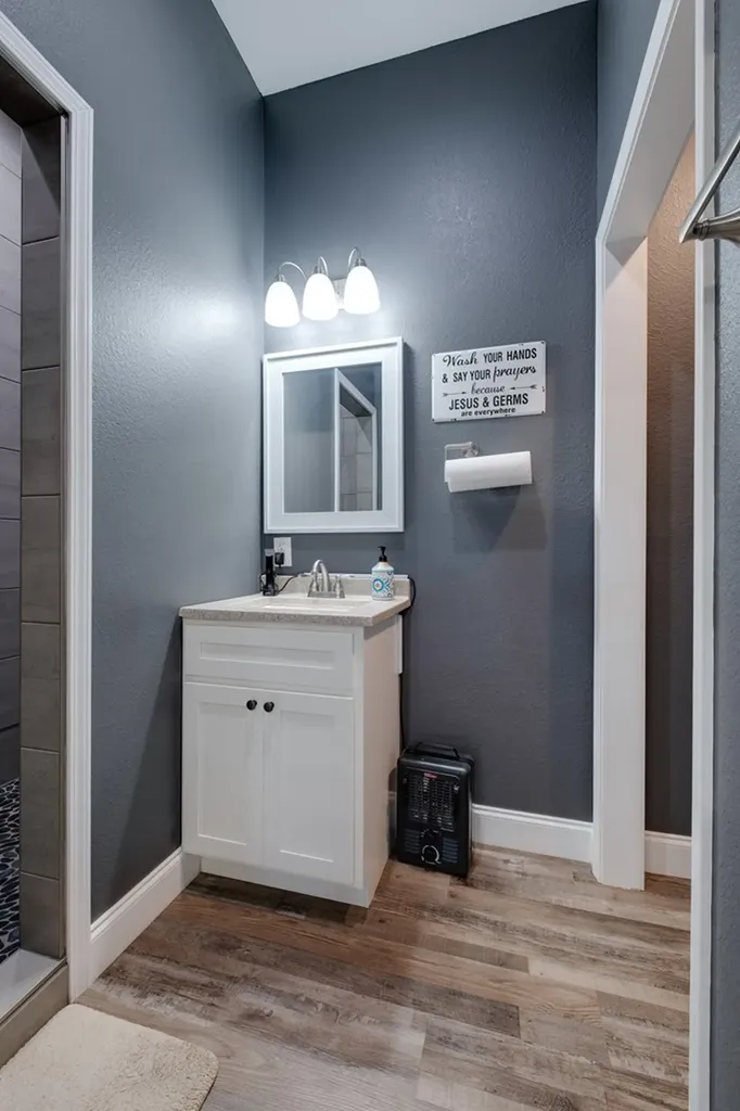 4700 Honey Creek Loop Road Robbins TN 37852