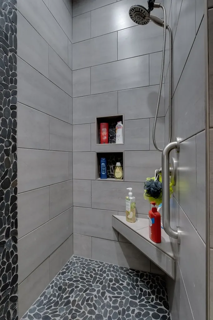 4700 Honey Creek Loop Road Robbins TN 37852