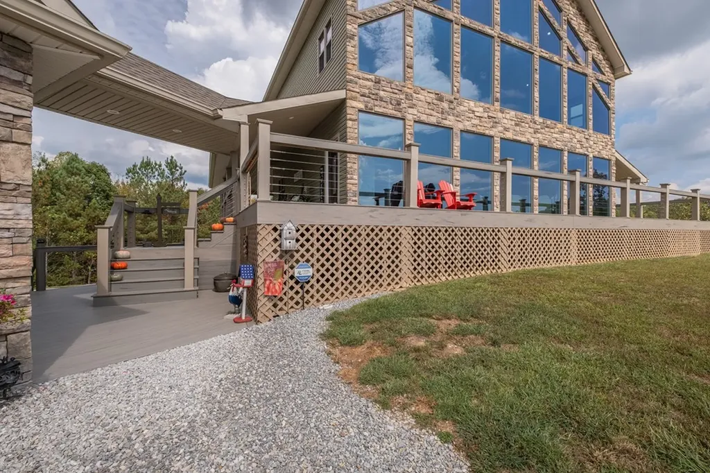 4700 Honey Creek Loop Road Robbins TN 37852