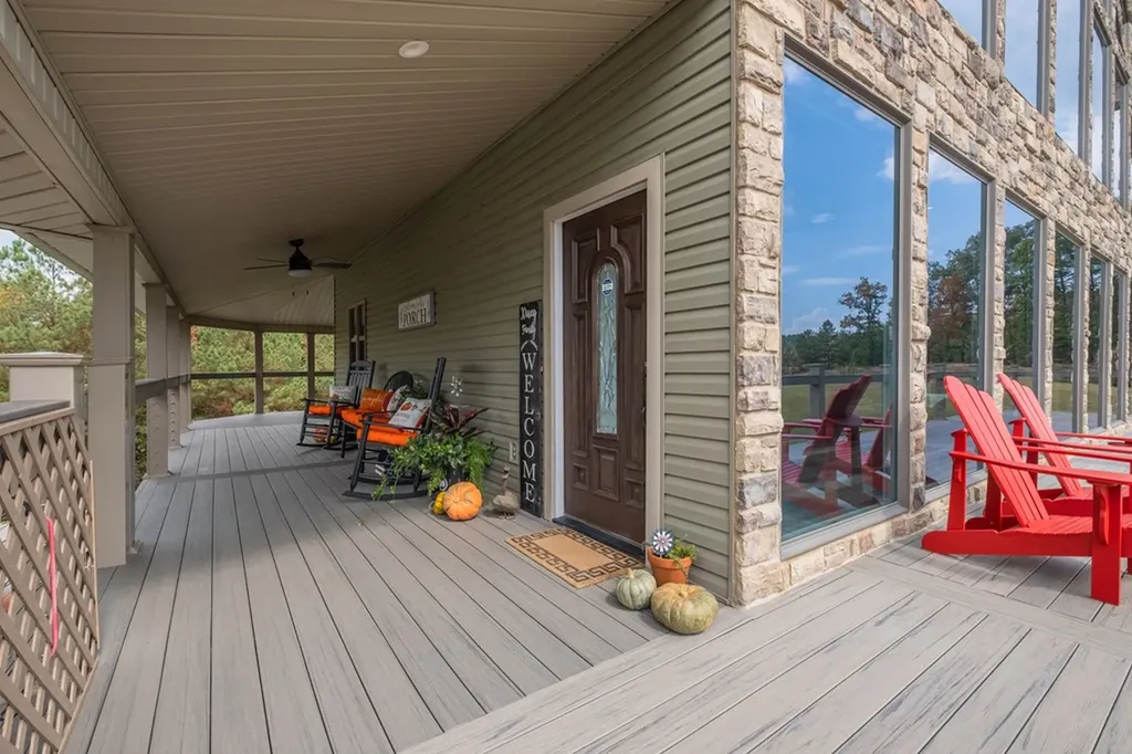 4700 Honey Creek Loop Road Robbins TN 37852