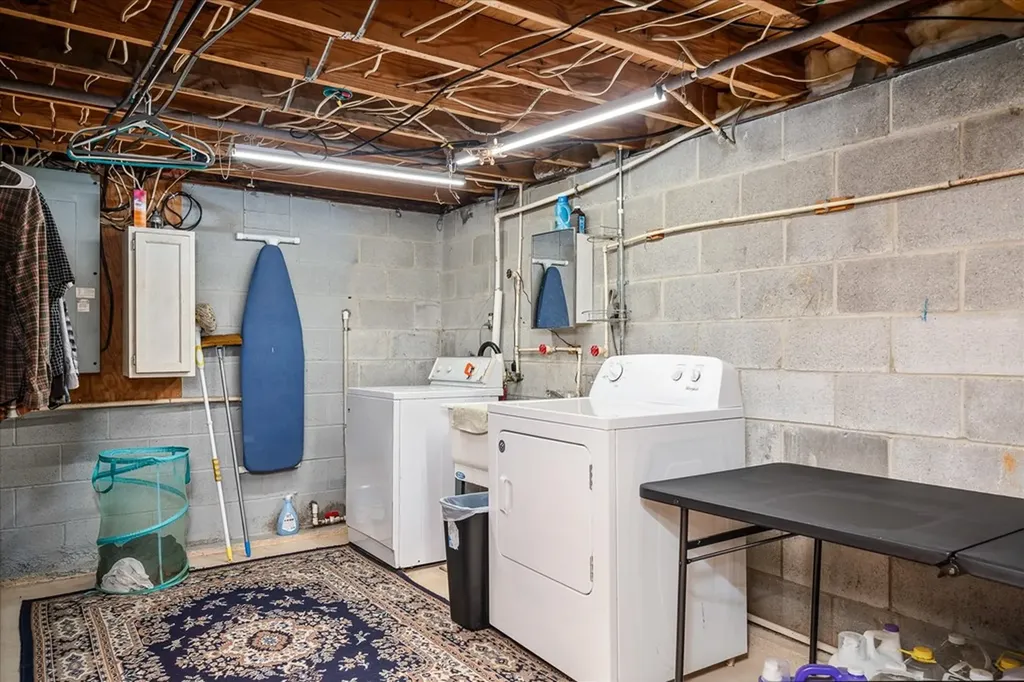 3049 Three Island Road Walling TN 38587