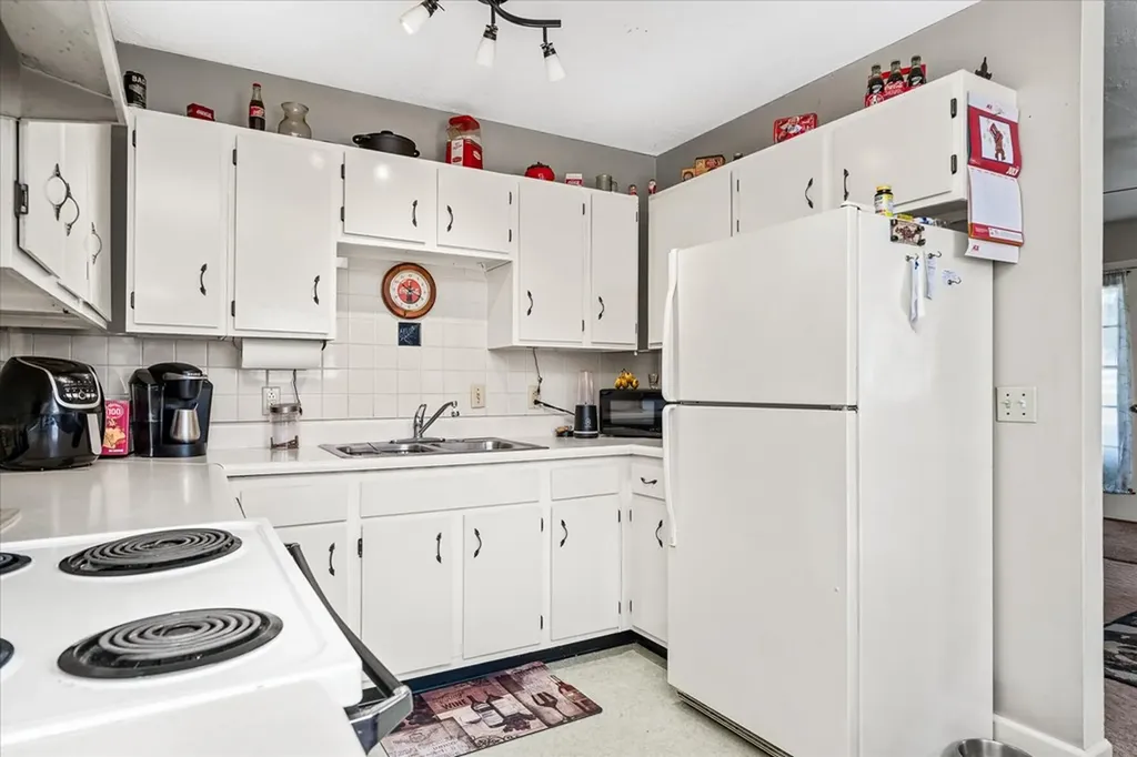 3049 Three Island Road Walling TN 38587