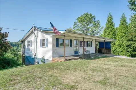 3049 Three Island Road Walling TN 38587