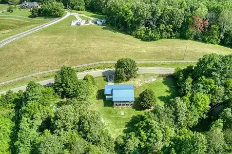 3049 Three Island Road Walling TN 38587