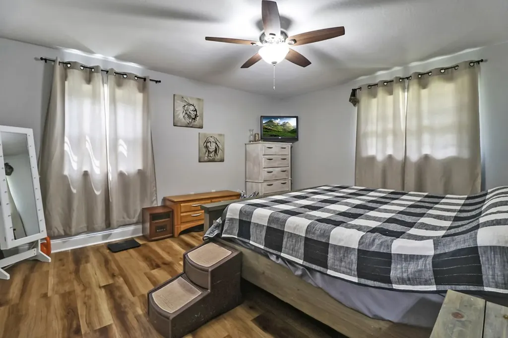 1011 Fox Ridge Drive Grimsley TN 38565