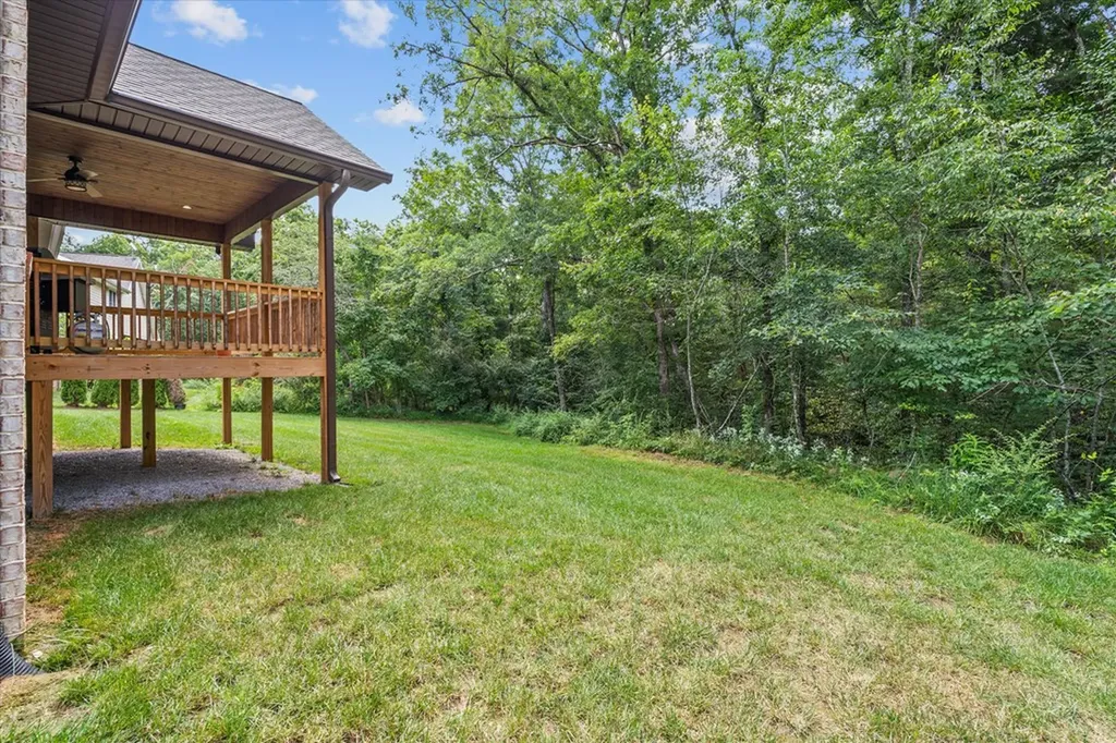 230 Tomlon Road Crossville TN 38555