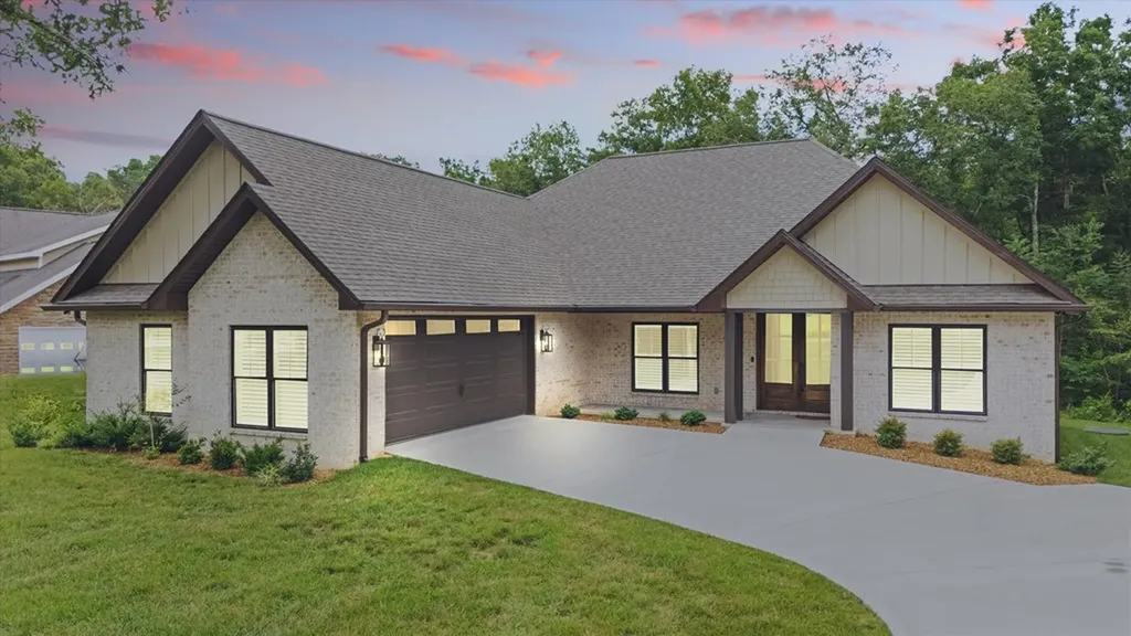 230 Tomlon Road Crossville TN 38555