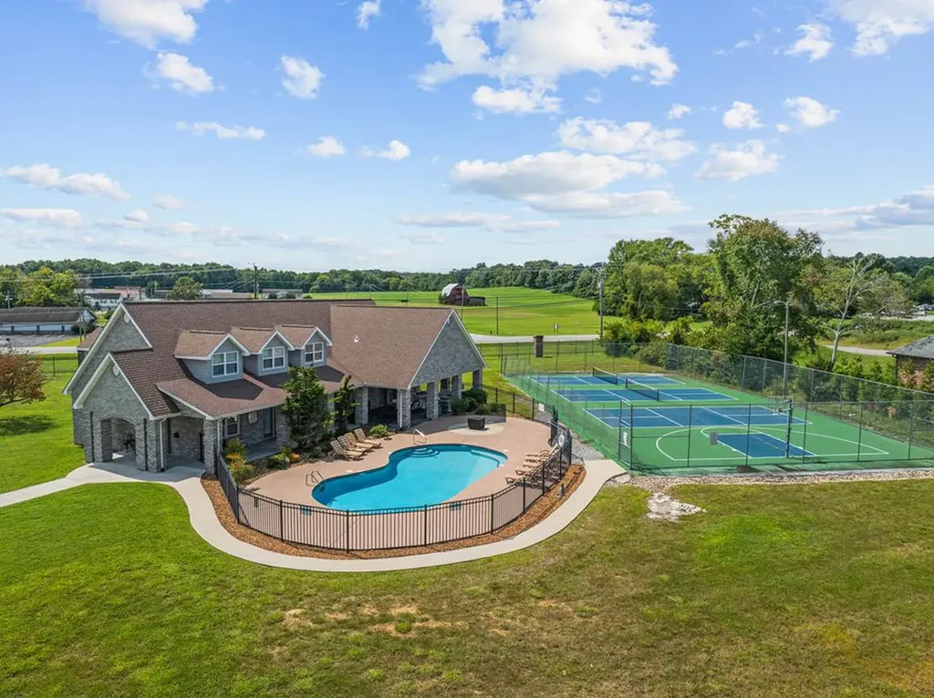 230 Tomlon Road Crossville TN 38555