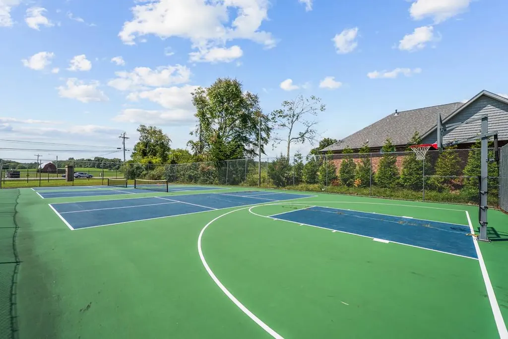 230 Tomlon Road Crossville TN 38555