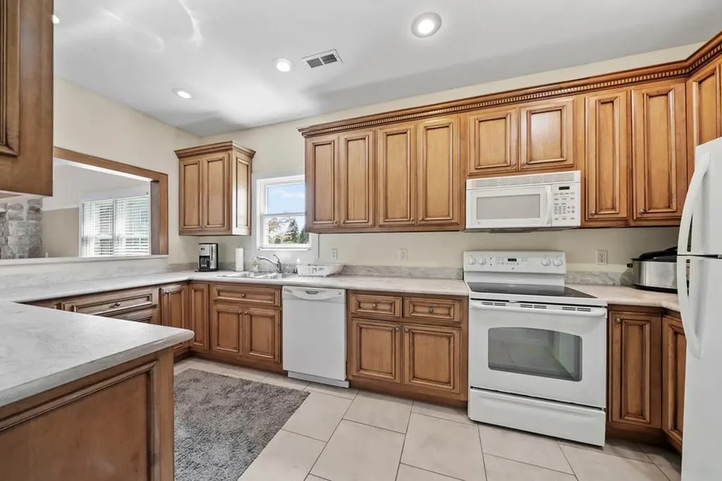 230 Tomlon Road Crossville TN 38555