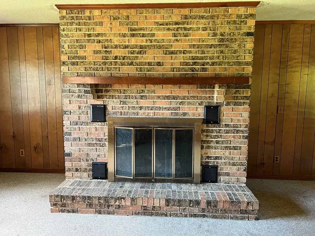 295 NW Amon Road Sparta TN 38583