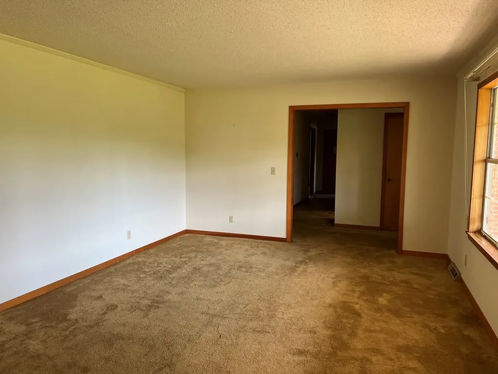 295 NW Amon Road Sparta TN 38583