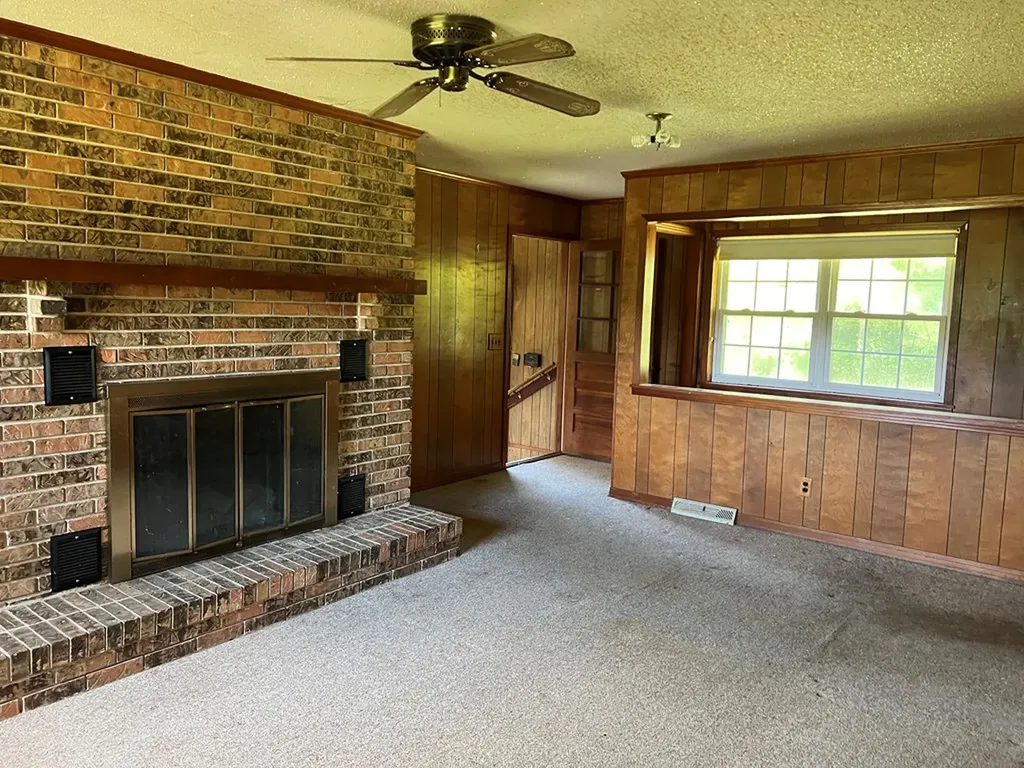 295 NW Amon Road Sparta TN 38583