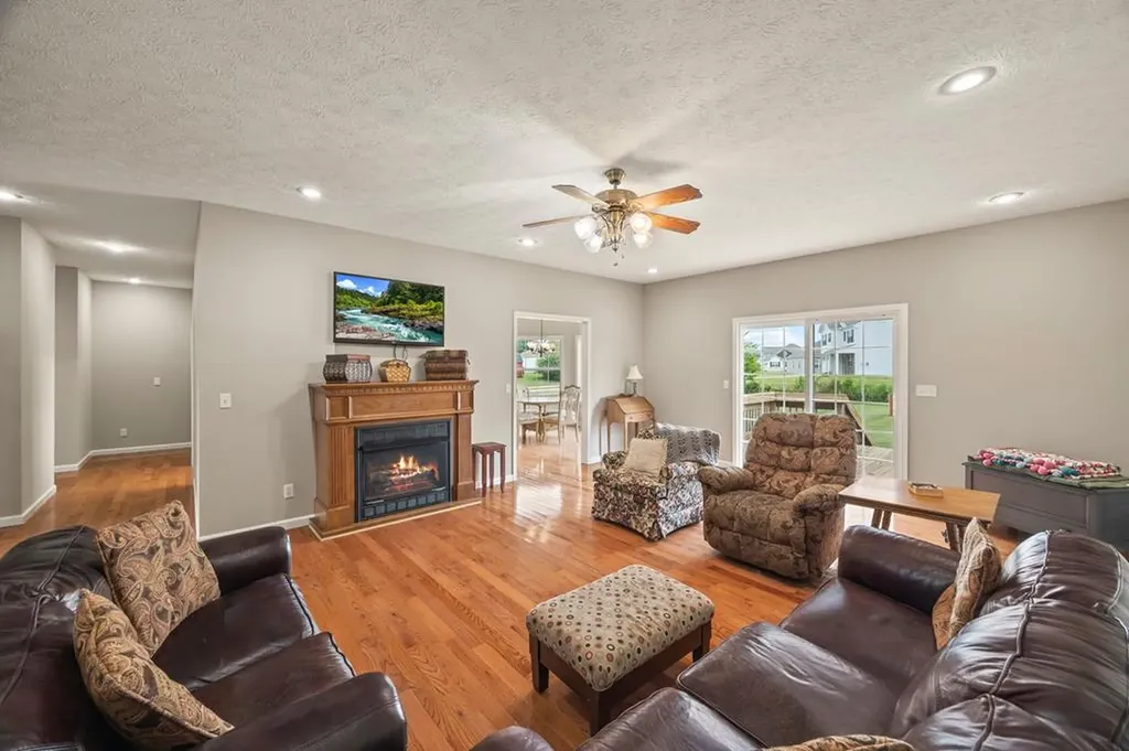 250 S Lovelady Drive Cookeville TN 38506