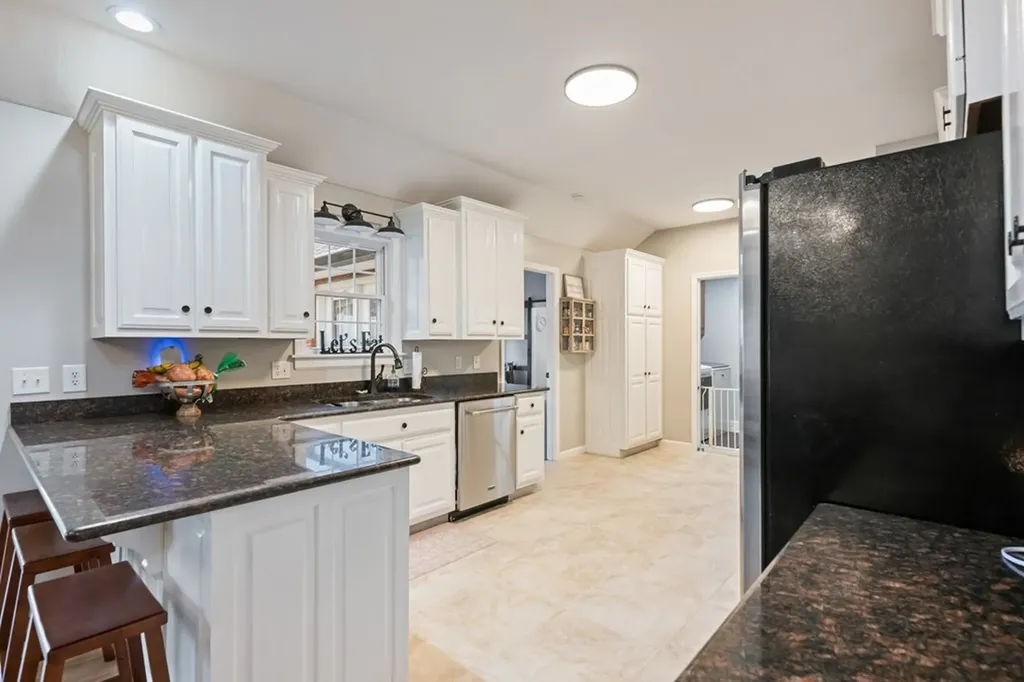 3516 Heritage Green Way Cookeville TN 38506