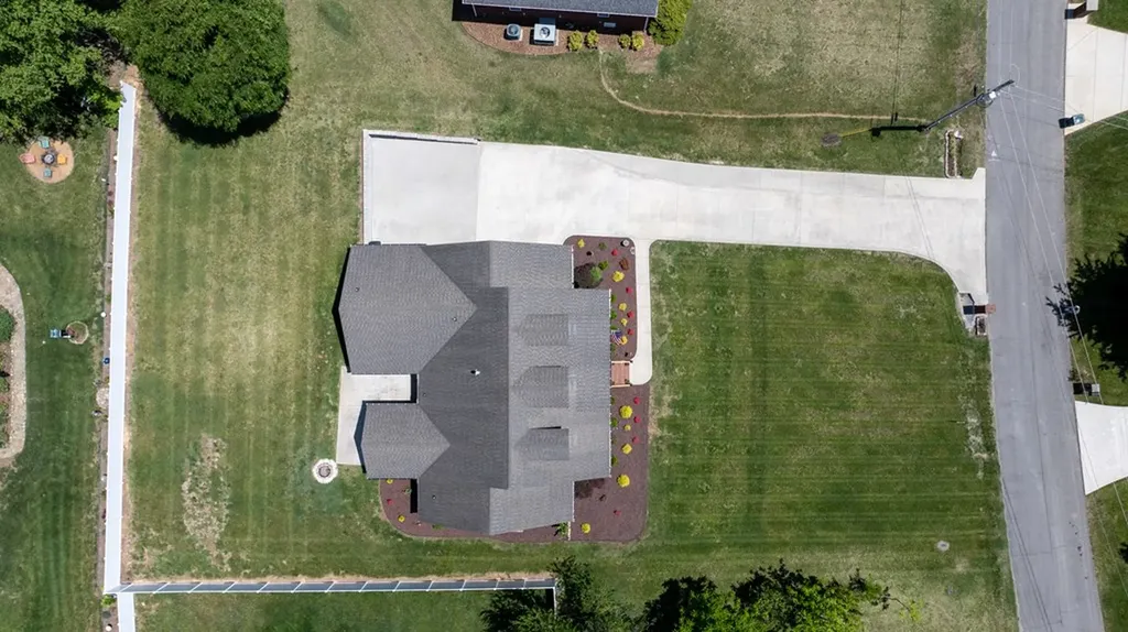 3516 Heritage Green Way Cookeville TN 38506