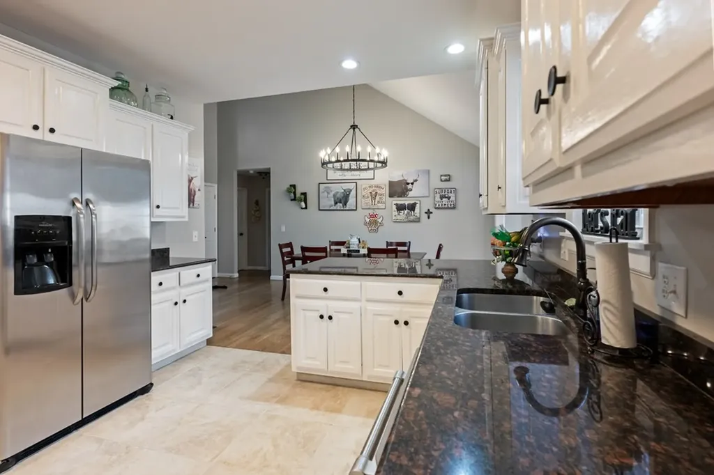 3516 Heritage Green Way Cookeville TN 38506