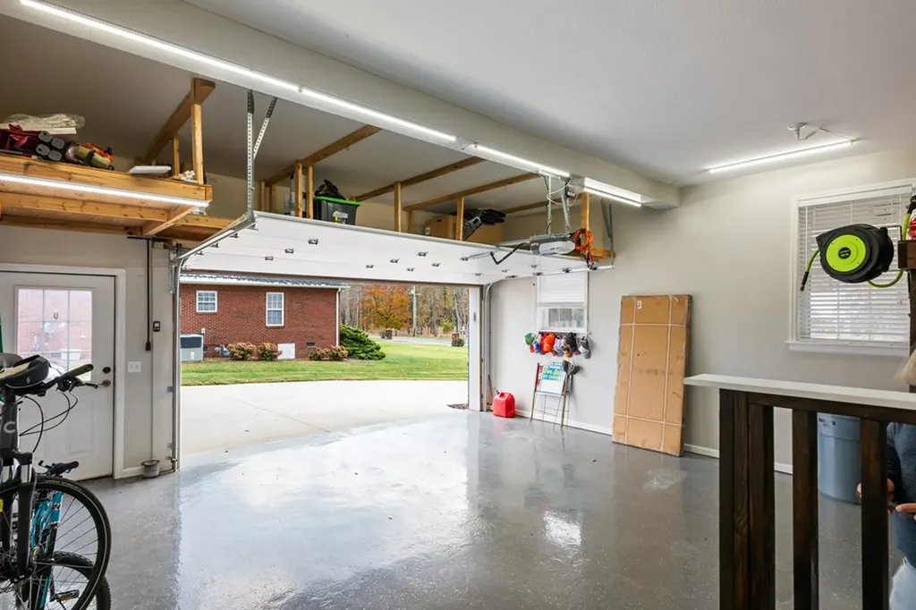 3516 Heritage Green Way Cookeville TN 38506