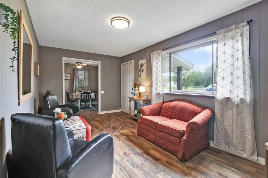 957 Allardt Highway Jamestown TN 38556