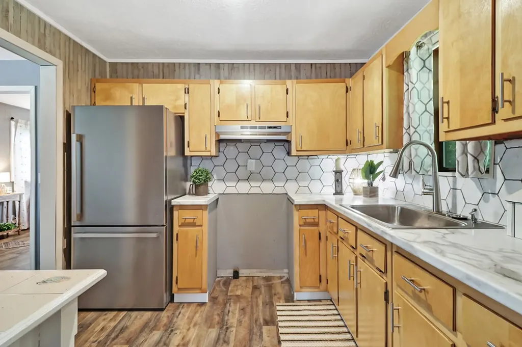 957 Allardt Highway Jamestown TN 38556