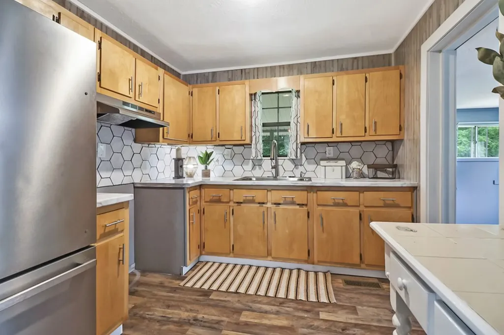 957 Allardt Highway Jamestown TN 38556