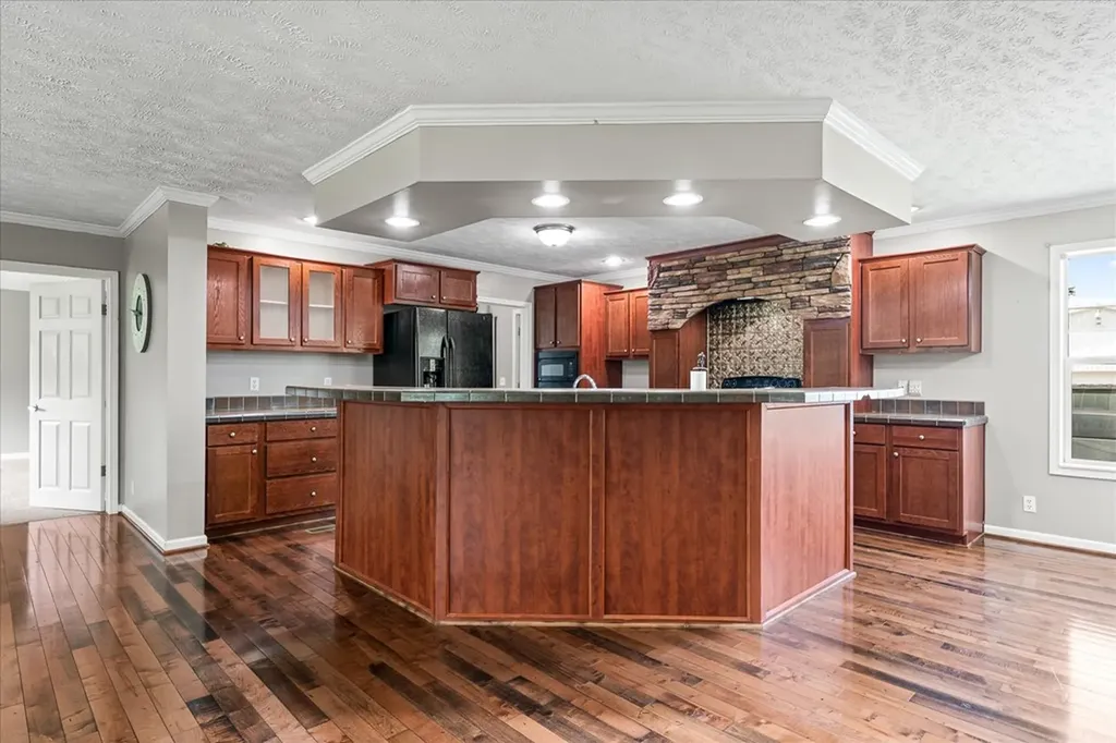 1130 York Highway Gainesboro TN 38562