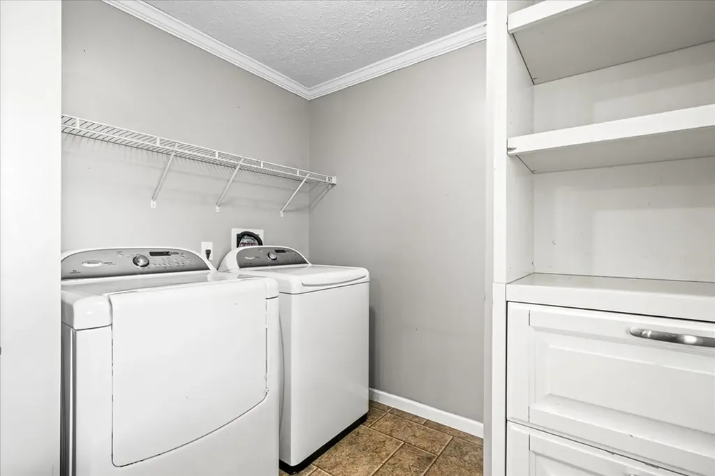 1130 York Highway Gainesboro TN 38562