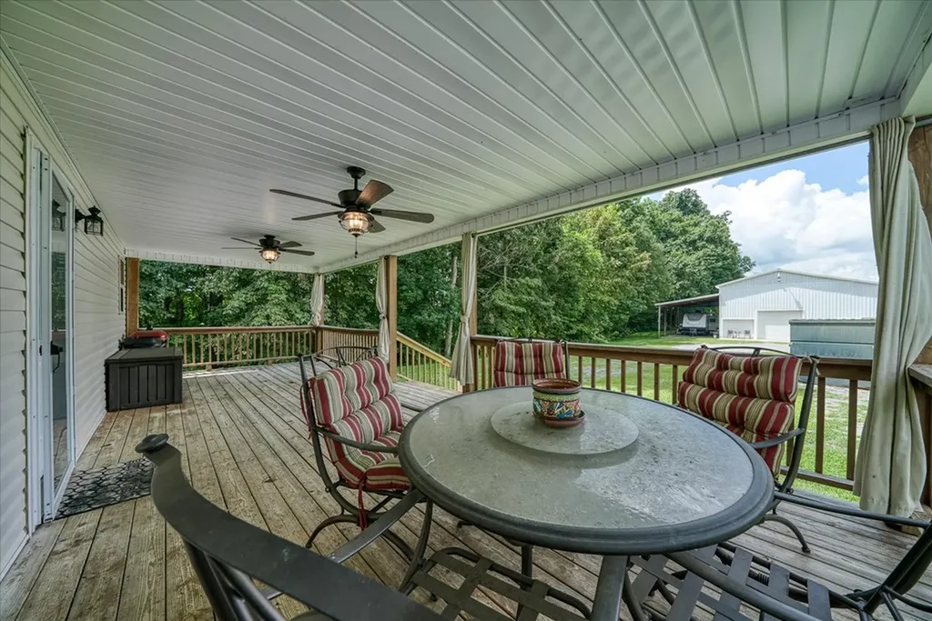 1130 York Highway Gainesboro TN 38562