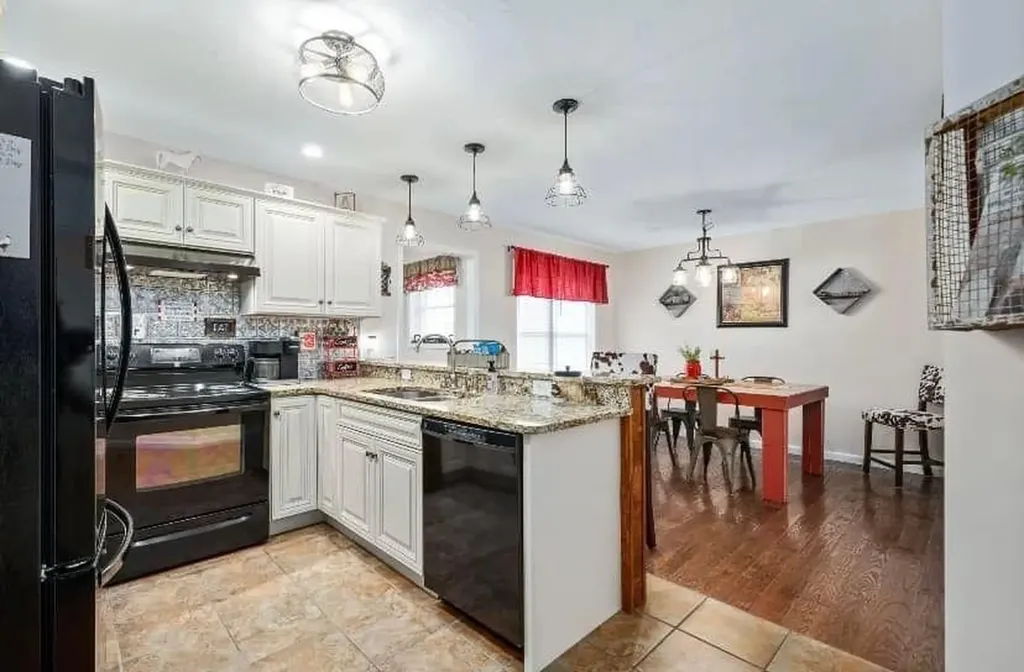 6006 S York Clarkrange TN 38553