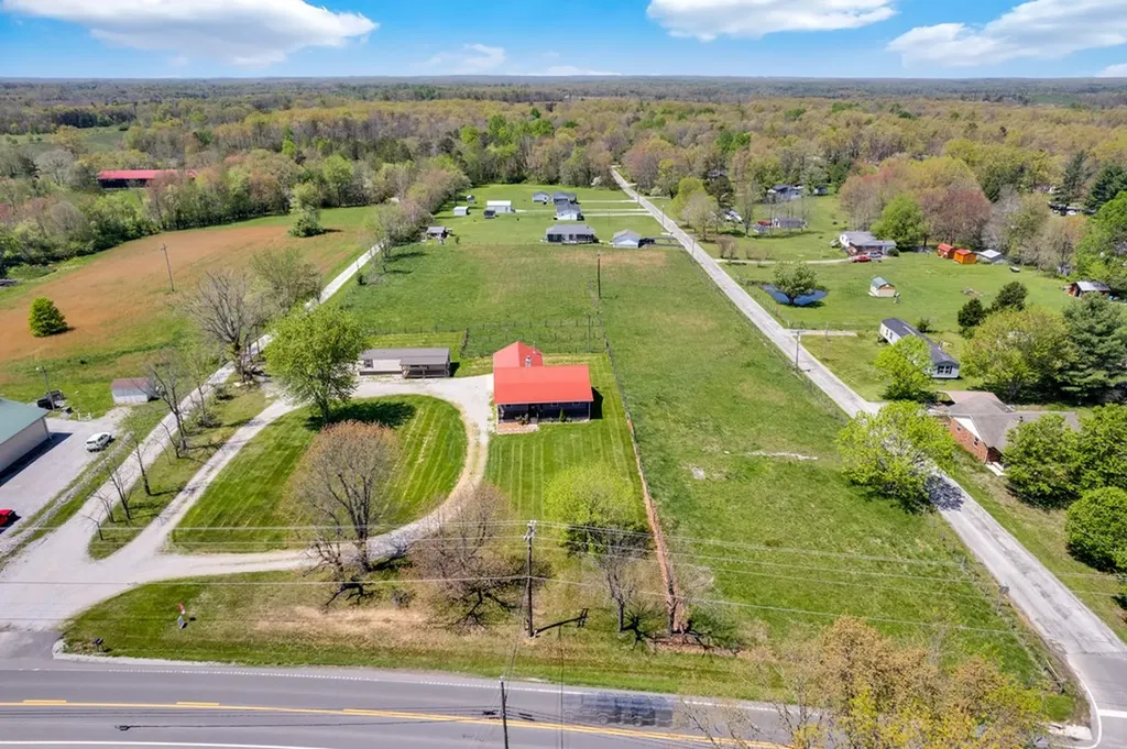 6006 S York Clarkrange TN 38553