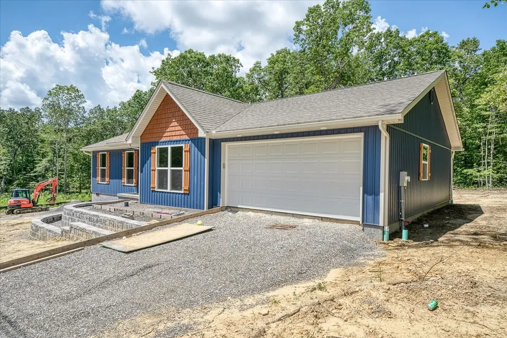 6237 Osage Road Crossville TN 38572