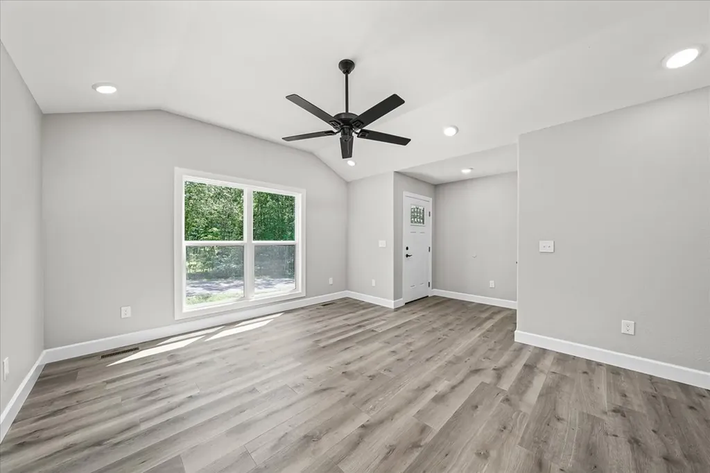 6237 Osage Road Crossville TN 38572