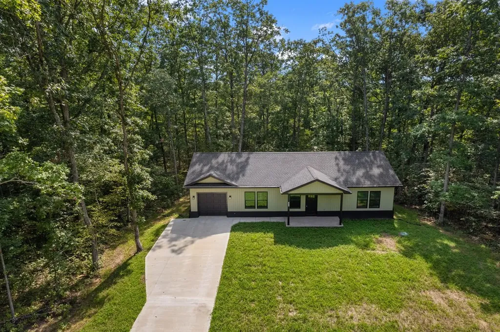 3013 Diego Drive Crossville TN 38572