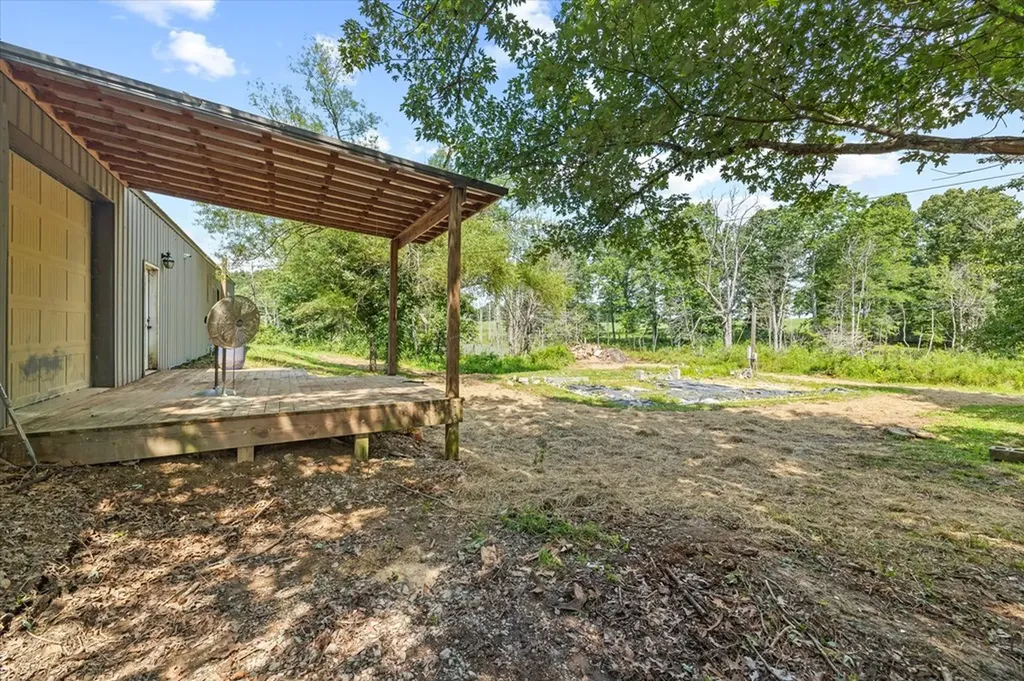 4357 Old State Highway 111 Spencer TN 38585