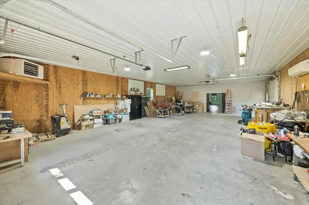 4357 Old State Highway 111 Spencer TN 38585