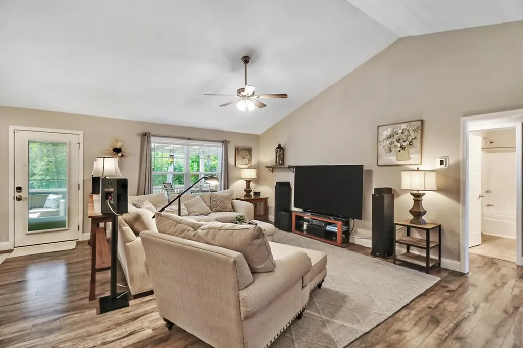 41 Whitetail Run Crossville TN 38555