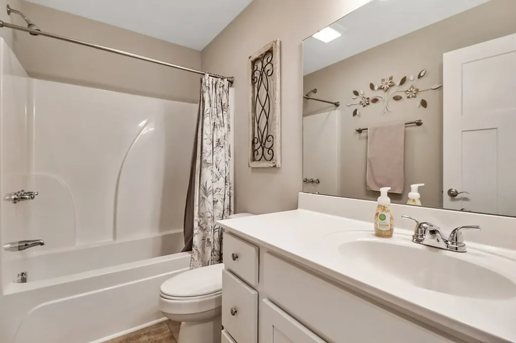 41 Whitetail Run Crossville TN 38555