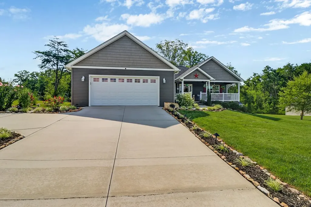 41 Whitetail Run Crossville TN 38555