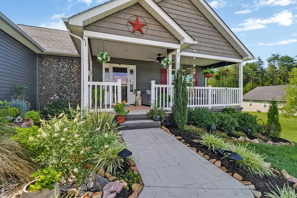 41 Whitetail Run Crossville TN 38555