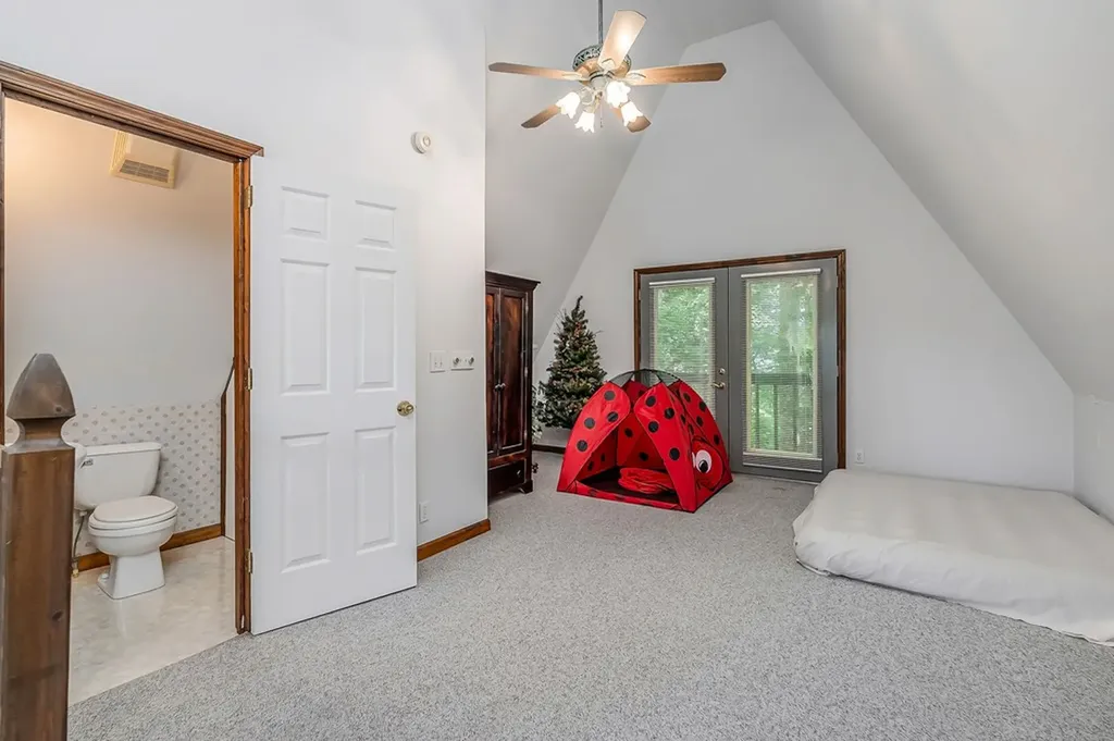 308 Cosby Parris Byrdstown TN 38549