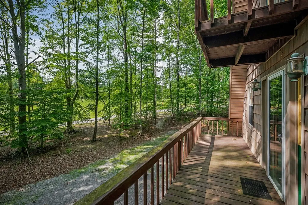 308 Cosby Parris Byrdstown TN 38549