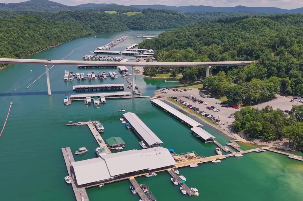 308 Cosby Parris Byrdstown TN 38549