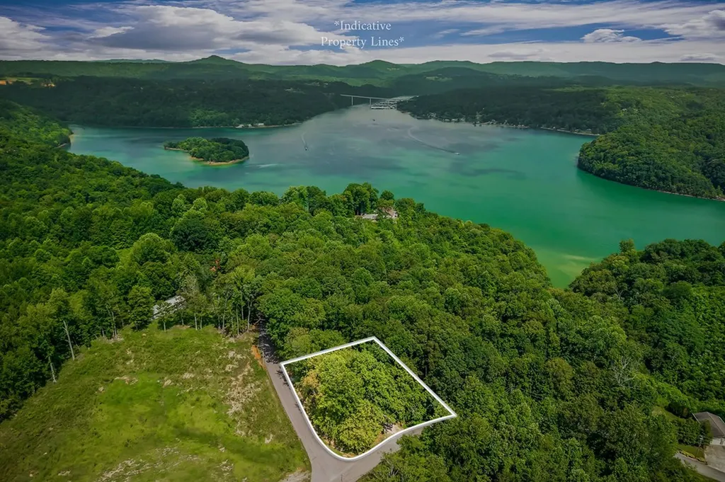 308 Cosby Parris Byrdstown TN 38549