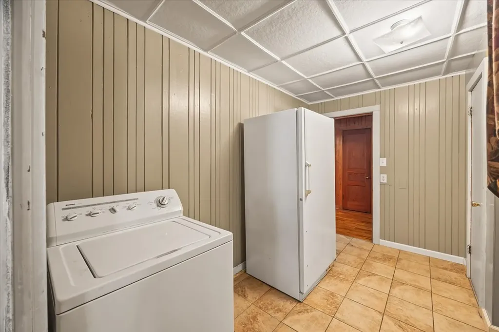 710 Oakland Park Drive Livingston TN 38570