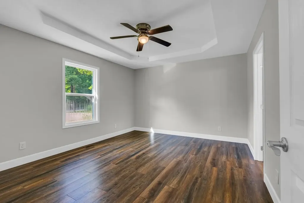 2423 Whitehorse Drive Crossville TN 38572