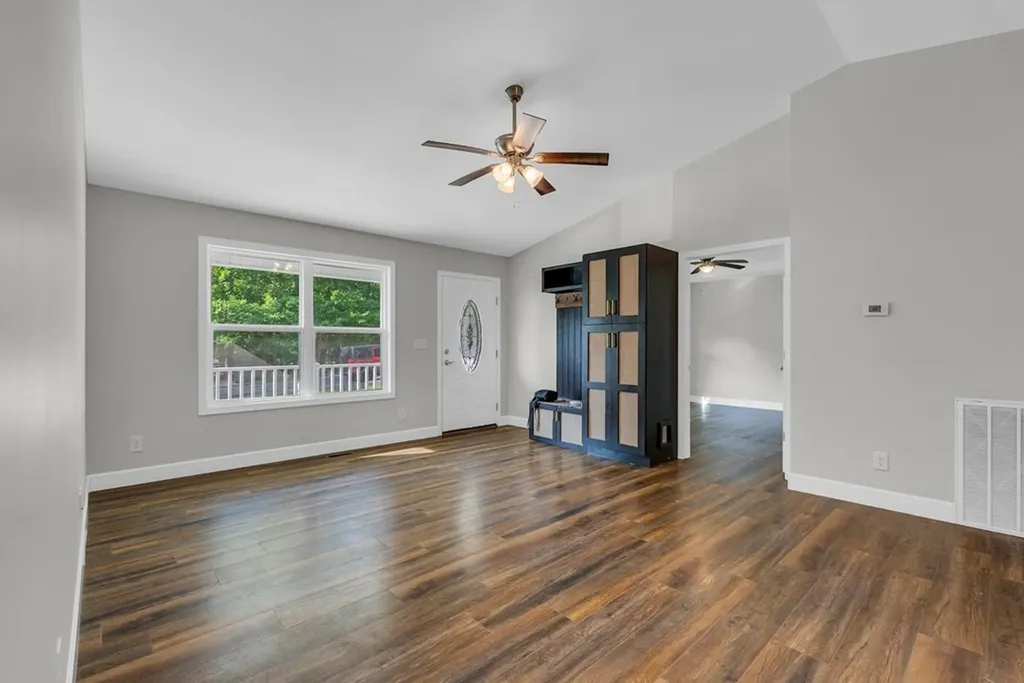 2423 Whitehorse Drive Crossville TN 38572