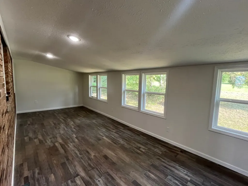 389 4th Avenue Cookeville TN 38506