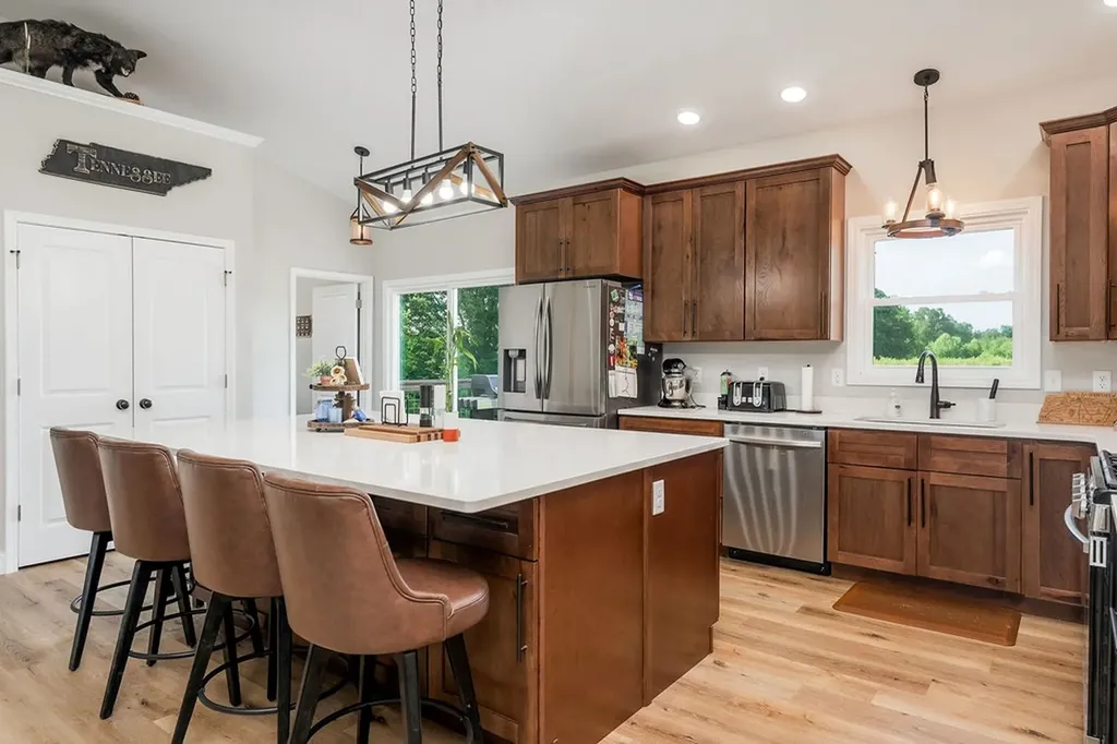 5931 Buffalo Valley Road Cookeville TN 38501