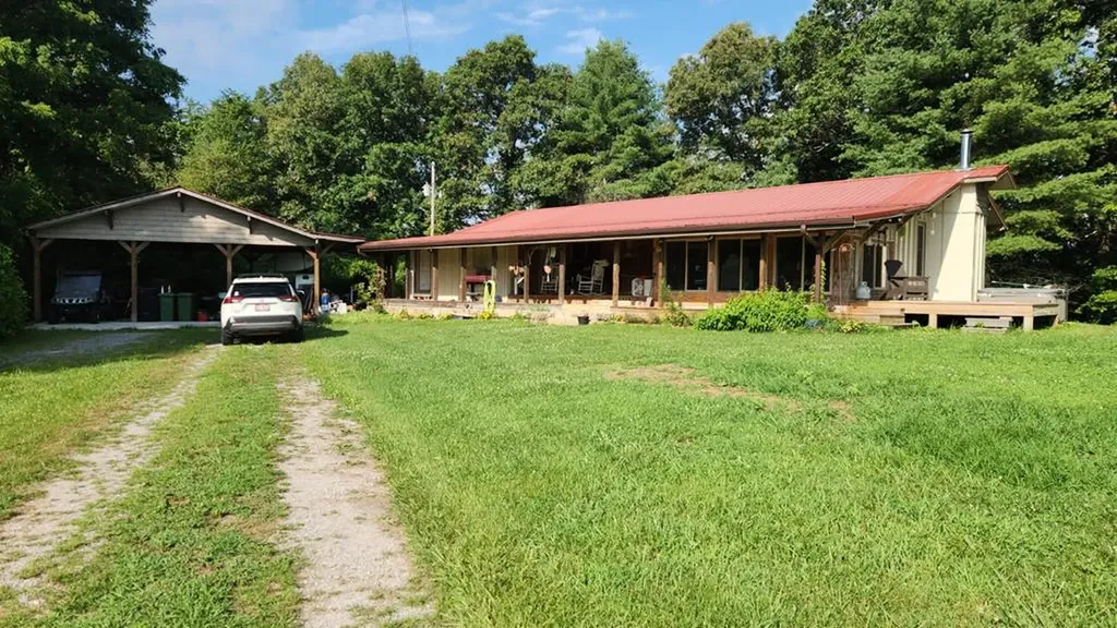 4676 Rugby Pike Allardt TN 38504