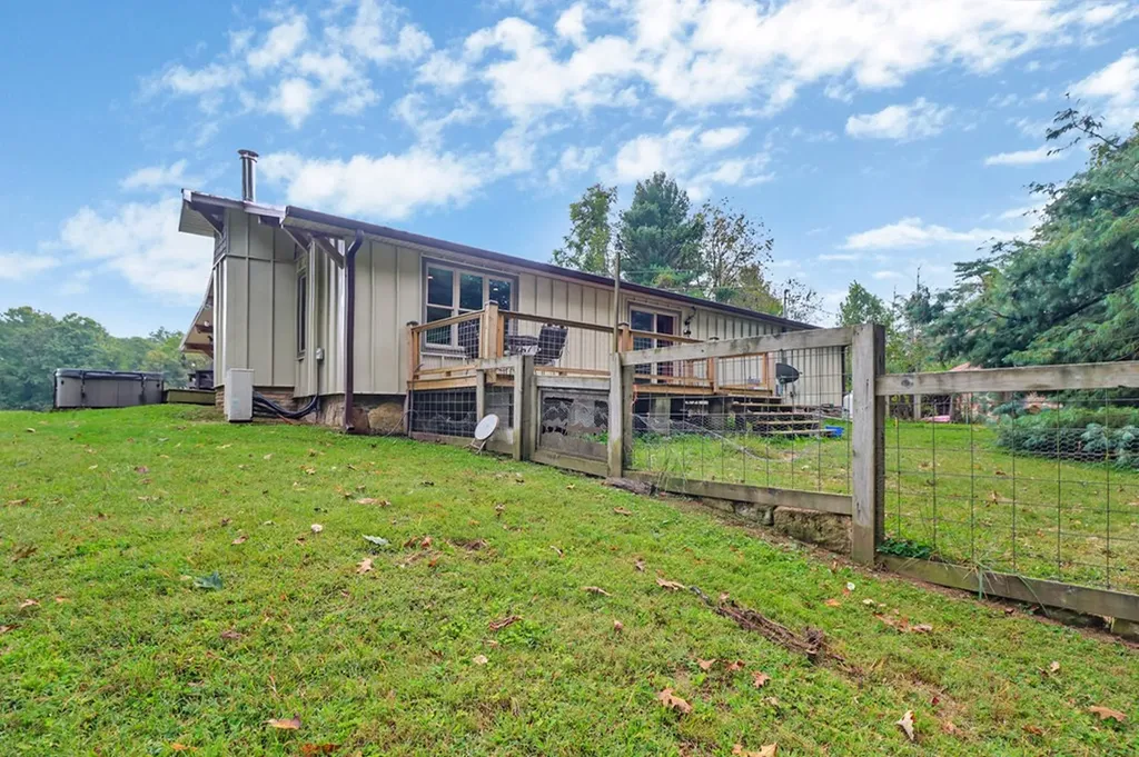 4676 Rugby Pike Allardt TN 38504